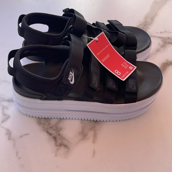 Nike Icon Classic Sandals Slides Shoes
DH0224-001 Black / White - Picture 10 of 10